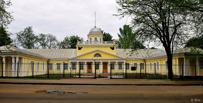 Image - Mykolaiv Black Sea Naval Command building (today Mykolaiv Shipbuilding and Fleet Museum).